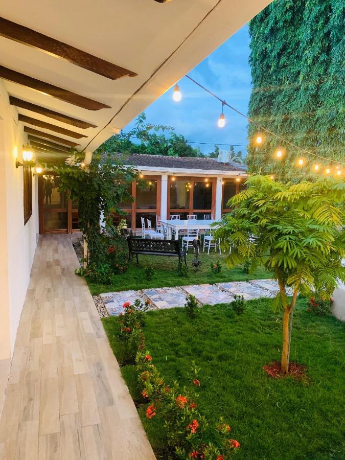 Casa San Juan Bed & Breakfast Managua Exterior photo
