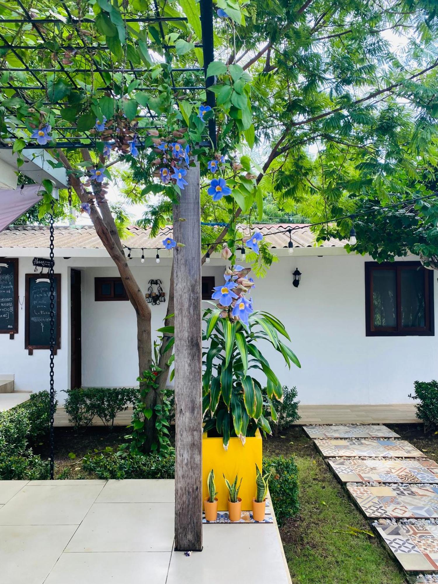 Casa San Juan Bed & Breakfast Managua Exterior photo